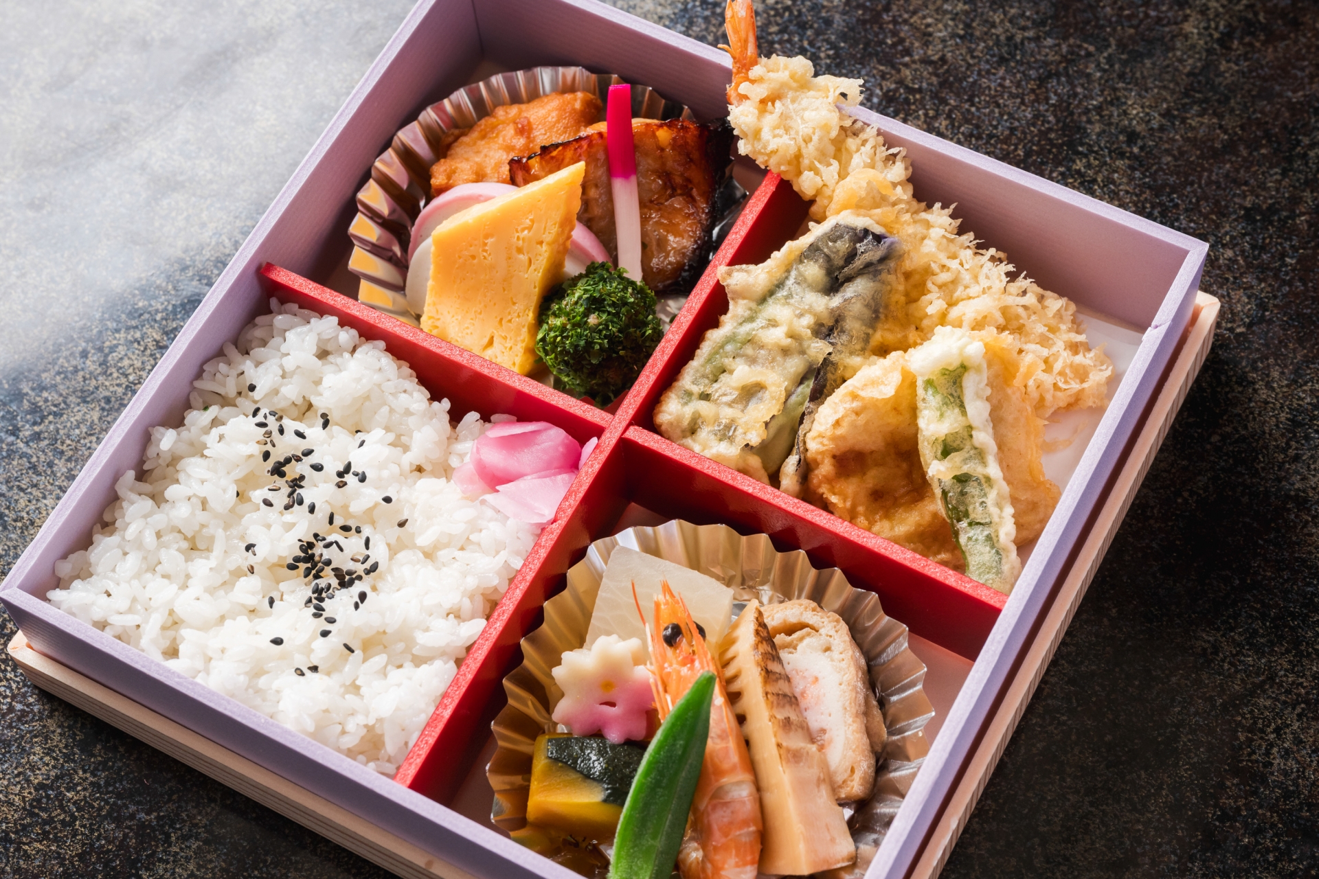 幕の内弁当 小春(こはる)